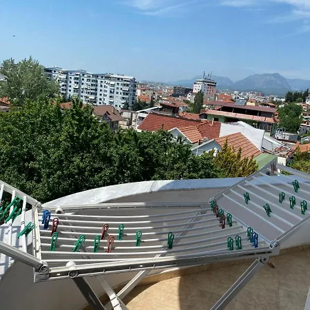 Shehu'S House Penzion